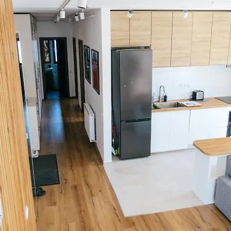Eden Escape - Private Parking, Kingsize, Quiet Διαμέρισμα