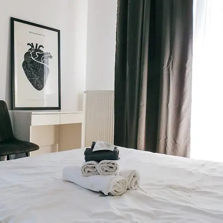 Apartment Eden Escape