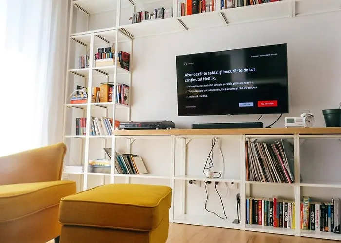 Eden Escape Apartment