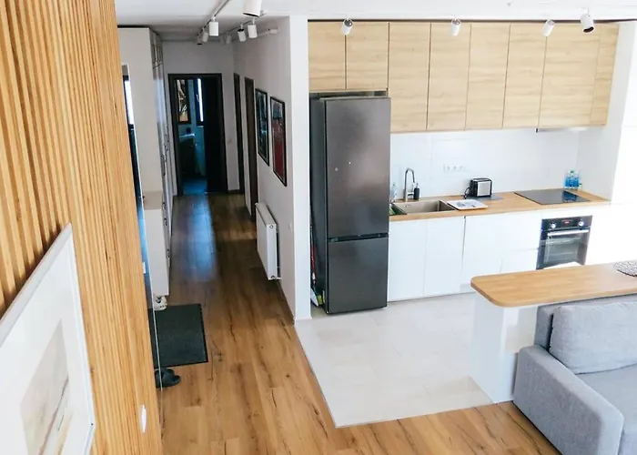 Eden Escape Apartment